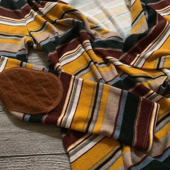 💕 Wavy Comfy Mustard Cardigan - Picture 5 of 7